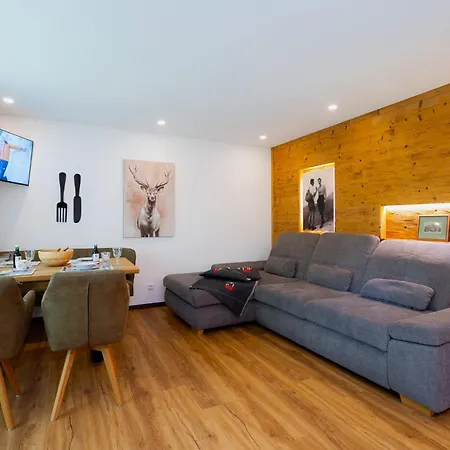 Mankei Apartment *